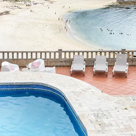 Casa Playa De Limens Вилла *